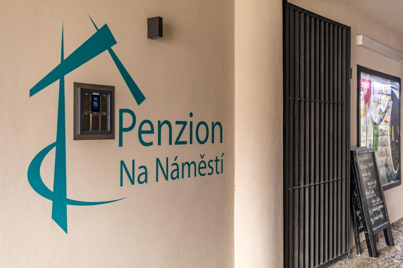 Dvůr Králové nad Labem Penzion Na Namesti מראה חיצוני תמונה